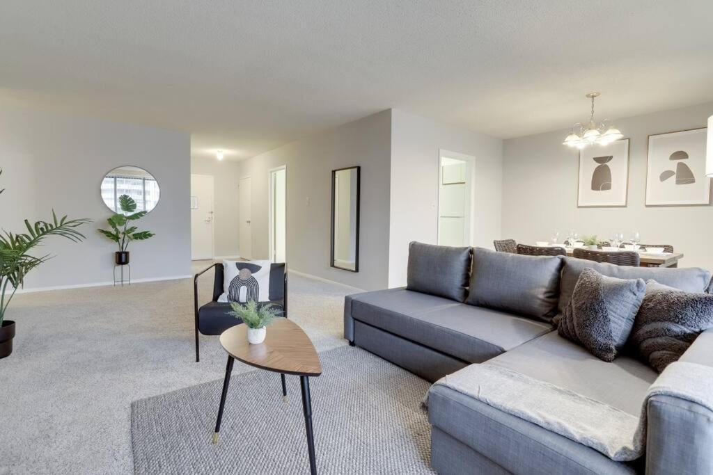 Elegant Apartment W Views At Crystal City Arlington Ngoại thất bức ảnh